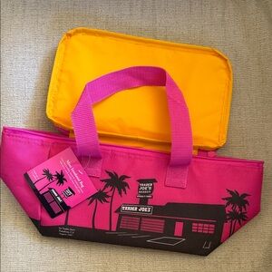 Trader Joe's Mini Golf Insulated Bag
